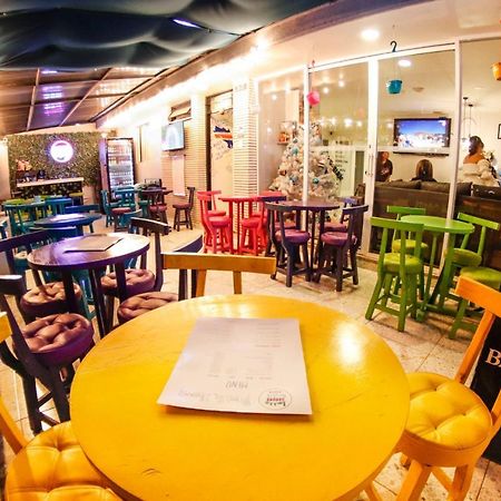 Urbana Hostel Богота Экстерьер фото