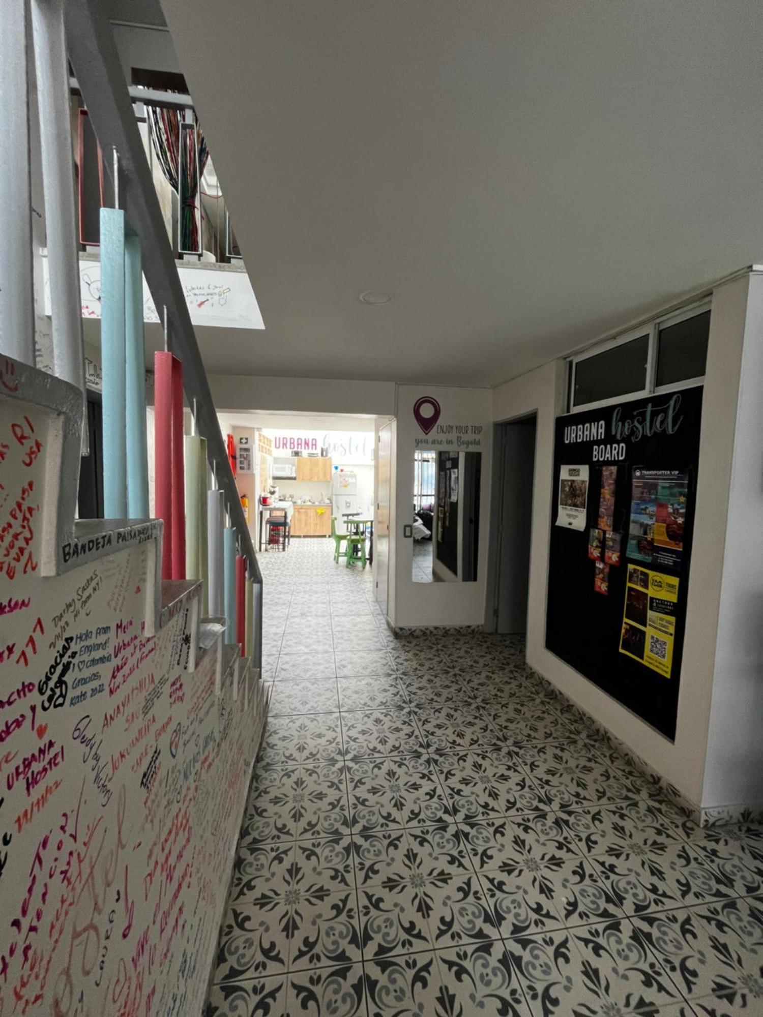 Urbana Hostel Богота Экстерьер фото