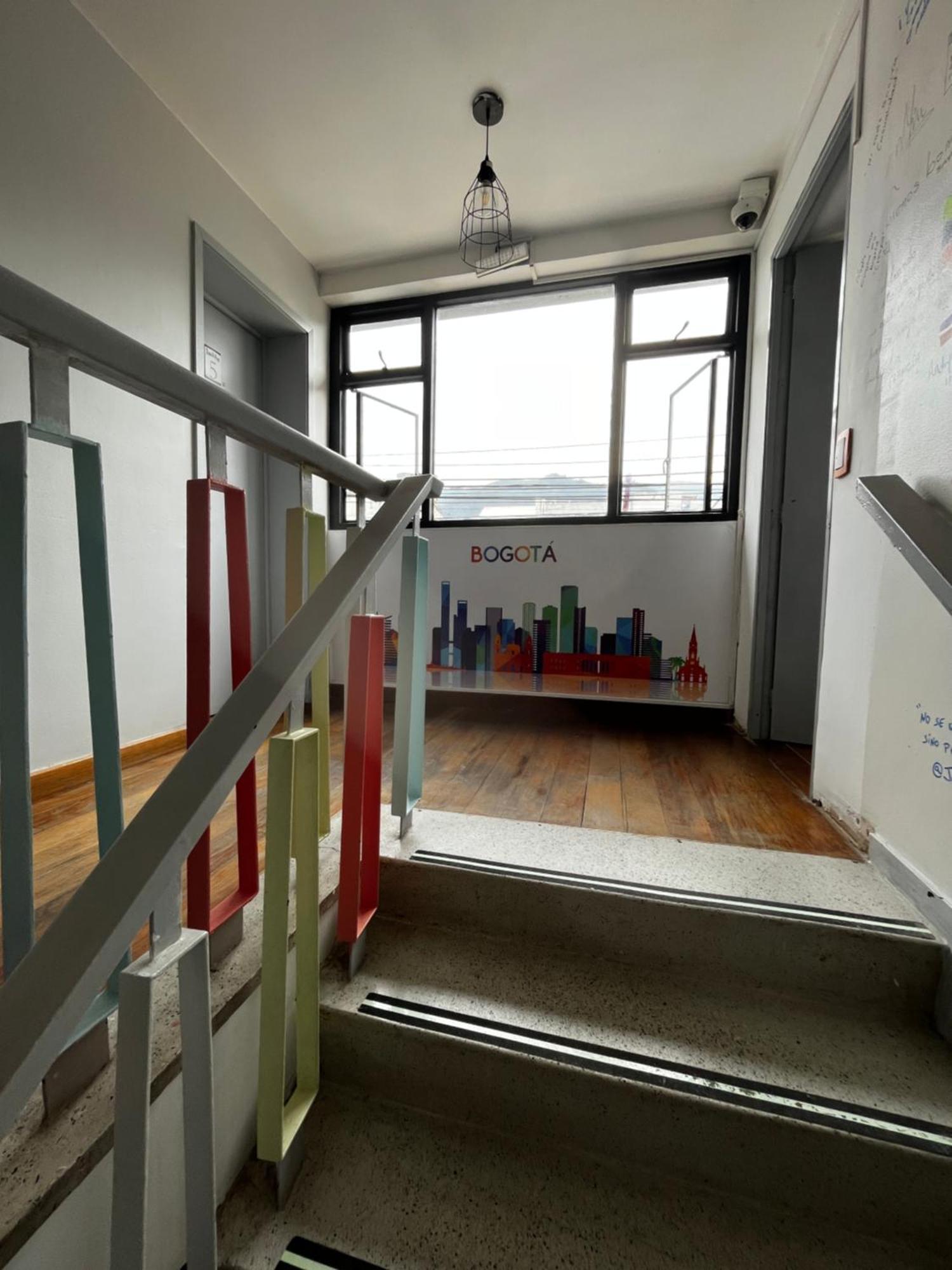 Urbana Hostel Богота Экстерьер фото