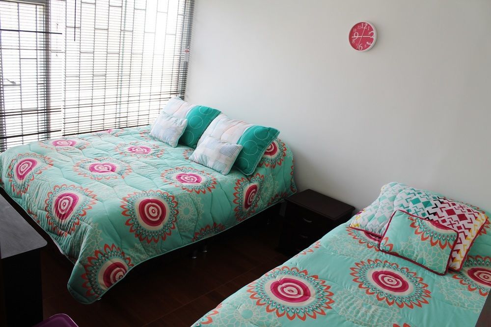 Urbana Hostel Богота Экстерьер фото
